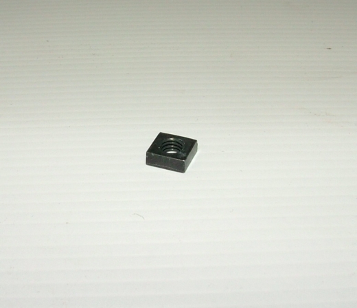 MUTTER, VIERKANT, 5MM